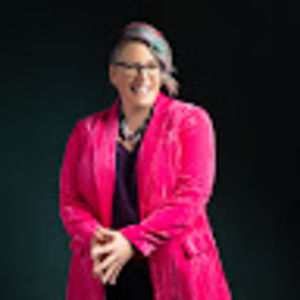 Meet your Posher, Dayna